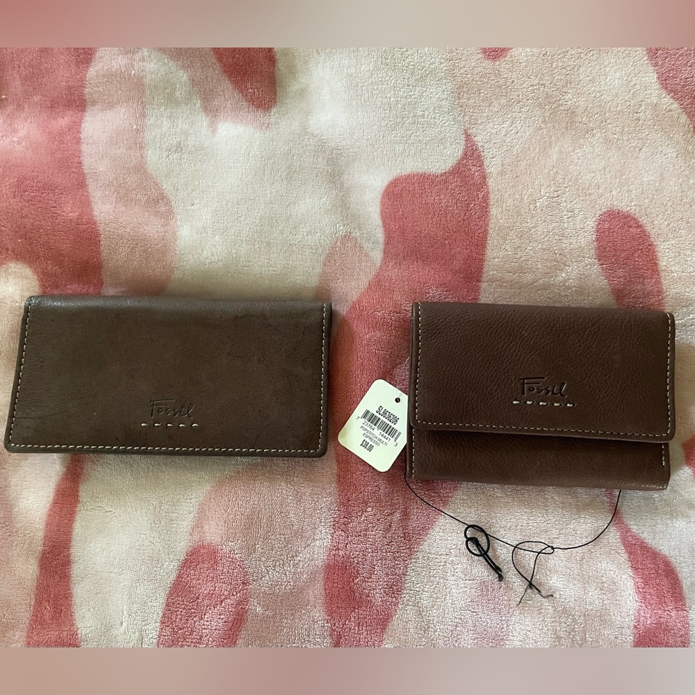 Fossil Popstitch Espresso NWT Wallet & Preowned Checkbook Wallet - Picture 1 of 16